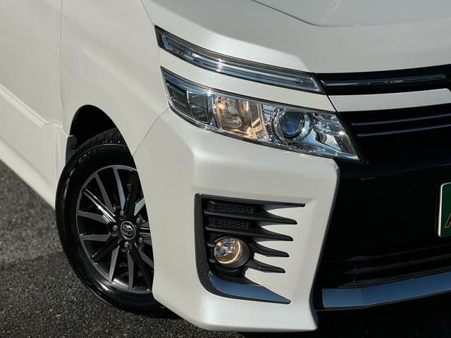 ヴォクシー ＺＳ　煌　ワンオーナー　純正フルエアロ　純正９インチＳＤナビ　バックカメラ　フルセグＴＶ　純正後席フリップダウンモニター　スマートキー＆ＰＵＳＨスタート　両側パワースライドドア　ニーＳＲＳ　純正１６インチＡＷ（50枚目）