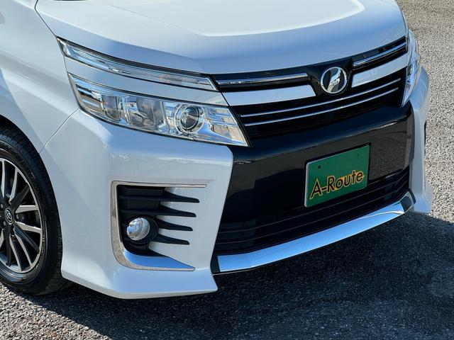 ヴォクシー ＺＳ　煌　ワンオーナー　純正フルエアロ　純正９インチＳＤナビ　バックカメラ　フルセグＴＶ　純正後席フリップダウンモニター　スマートキー＆ＰＵＳＨスタート　両側パワースライドドア　ニーＳＲＳ　純正１６インチＡＷ（56枚目）