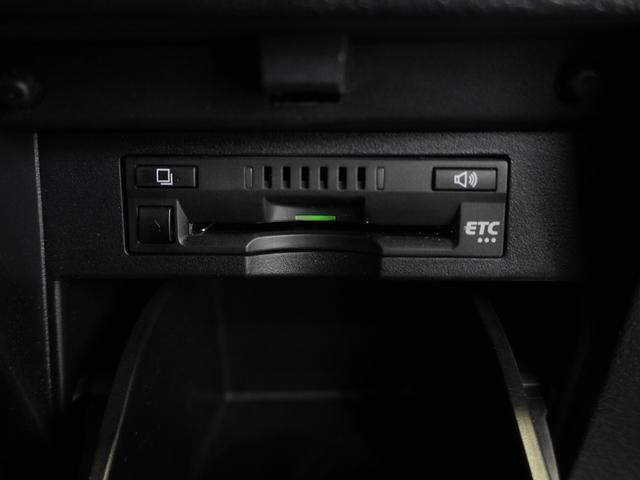 アルファード ２．５Ｓ　純正ディスプレーオーディオ　両側パワースライドドア　デジタルインナーミラー　プリクラッシュ　ＥＴＣ　ドライブレコーダー　純正１８ＡＷ　ＬＥＤ　ＬＫＡ　ＢＳＭ　ＡＨＢ　レーダーＣ　ワンオーナー　スマキ（18枚目）