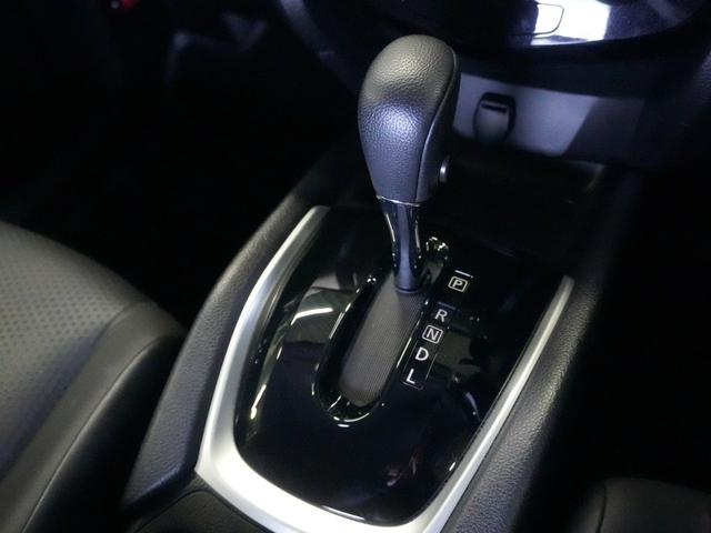 エクストレイル 20X エマージェンシーブレーキパッケージ 純正メモリナビ フルセグTV バックカメラ レーンキープアシスト エマージェンシーブレーキ パワーバックドア 純正17インチ LEDライト ETC インテリジェントキー2個 カプロンシート ドラレコ(16枚目)