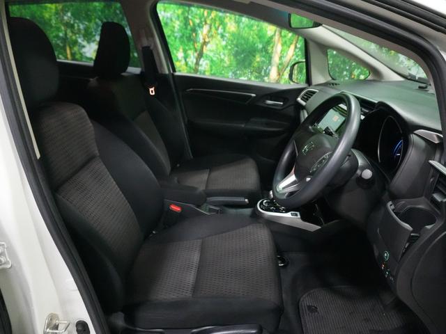 フィットハイブリッド F 衝突軽減ブレーキ レーダークルーズ レーンキープアシスト 社外メモリナビ スマートキー DVDビデオ再生 プッシュスタート ETC ドライブレコーダー ウインカーミラー WSRS ABS(32枚目)