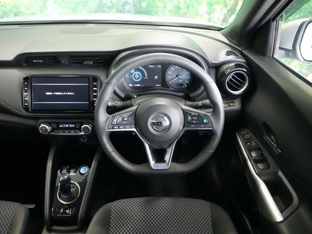 キックス Ｘ　プロパイロット　純正ナビ　フルセグ　全方位カメラ　Ｄインナーミラー　エマージェンシーブレーキ　ハンドル支援　側方支援　ステアリングスイッチ　ステアリングヒーター　フォグ　バイザー　Ｐスタート（6枚目）