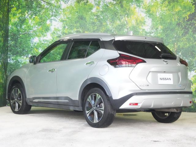 キックス Ｘ　プロパイロット　純正ナビ　フルセグ　全方位カメラ　Ｄインナーミラー　エマージェンシーブレーキ　ハンドル支援　側方支援　ステアリングスイッチ　ステアリングヒーター　フォグ　バイザー　Ｐスタート（33枚目）