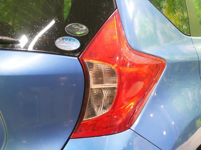 ノート X DIG-S エマージェンシーブレーキパッケージ 純正SDナビ ワンセグTV レーンキープアシスト アラウンドビュー インテリジェントキー ETC エマージェンシーブレーキ プッシュスタート 電動格納ミラー WSRS ABS 禁煙車(48枚目)