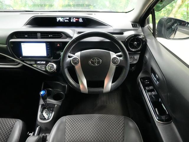 アクア X-アーバン 純正SDナビ ワンセグTV ハーフレザー シートヒーター ナノイー スマートキー 純正16インチ ルーフレール ビルトインETC プッシュスタート ウインカーミラー バックカメラ(7枚目)