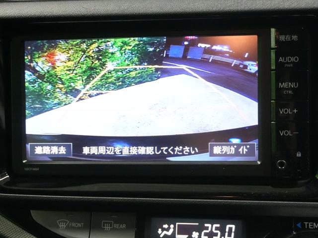 アクア X-アーバン 純正SDナビ ワンセグTV ハーフレザー シートヒーター ナノイー スマートキー 純正16インチ ルーフレール ビルトインETC プッシュスタート ウインカーミラー バックカメラ(11枚目)