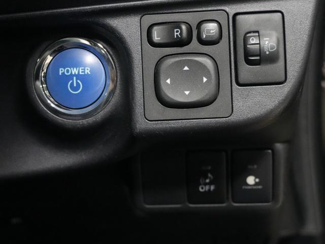 アクア X-アーバン 純正SDナビ ワンセグTV ハーフレザー シートヒーター ナノイー スマートキー 純正16インチ ルーフレール ビルトインETC プッシュスタート ウインカーミラー バックカメラ(17枚目)