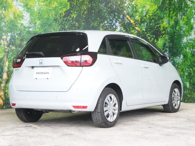 フィット ベーシック　ホンダセンシング　社外メモリナビ　レーダークルーズ　レーンキープアシスト　バックカメラ　ソナーセンサー　ウインカーミラー　スマートキー　プッシュスタート　ＥＴＣ　電動格納ミラー　ＷＳＲＳ　ＡＢＳ（30枚目）
