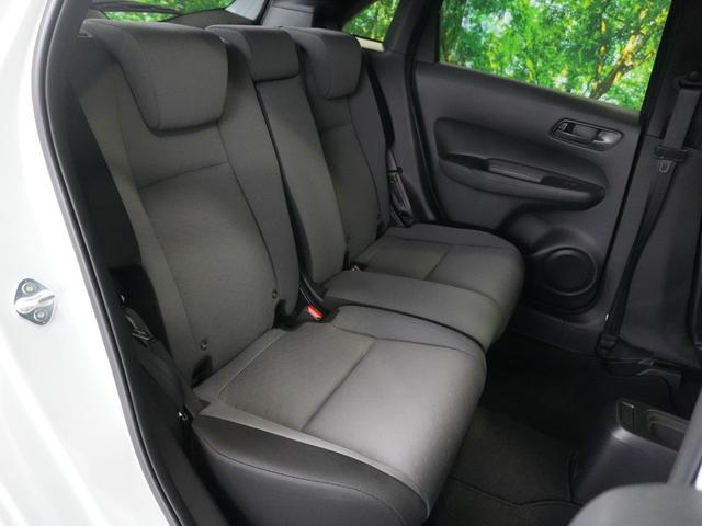 フィット ベーシック　ホンダセンシング　社外メモリナビ　レーダークルーズ　レーンキープアシスト　バックカメラ　ソナーセンサー　ウインカーミラー　スマートキー　プッシュスタート　ＥＴＣ　電動格納ミラー　ＷＳＲＳ　ＡＢＳ（42枚目）