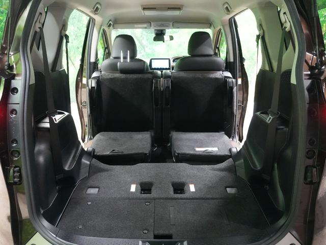 シエンタ ハイブリッドＧ　クエロ　純正９型ＳＤナビ　フルセグＴＶ　全方位カメラ　純正フリップダウンモニター　両側パワースライドドア　クルーズコントロール　衝突軽減　ＬＫＡ　ＡＨＢ　ＥＴＣ　ソナーセンサー　スマートキー２個　ワンオーナー（51枚目）