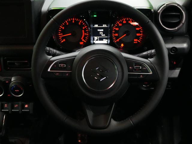 ジムニーノマド ＦＣ　セーフティサポート　デュアルカメラブレーキサポート　アダプティブクルーズコントロール　シートヒーター　４ＷＤ　純正１５インチ　ワンオーナー　スマートキー２個　ソナーセンサー　背面タイヤ　ＬＫＡ（8枚目）