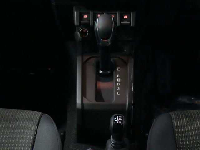 ジムニーノマド ＦＣ　セーフティサポート　デュアルカメラブレーキサポート　アダプティブクルーズコントロール　シートヒーター　４ＷＤ　純正１５インチ　ワンオーナー　スマートキー２個　ソナーセンサー　背面タイヤ　ＬＫＡ（11枚目）