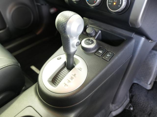 エクストレイル 20Xtt ワンオーナー カプロンシート 純正SDナビ ワンセグTV バックカメラ ドライブレコーダー 純正18AW HIDライト ETC シートヒーター ルーフレール インテリジェントキー パートタイム4WD(13枚目)