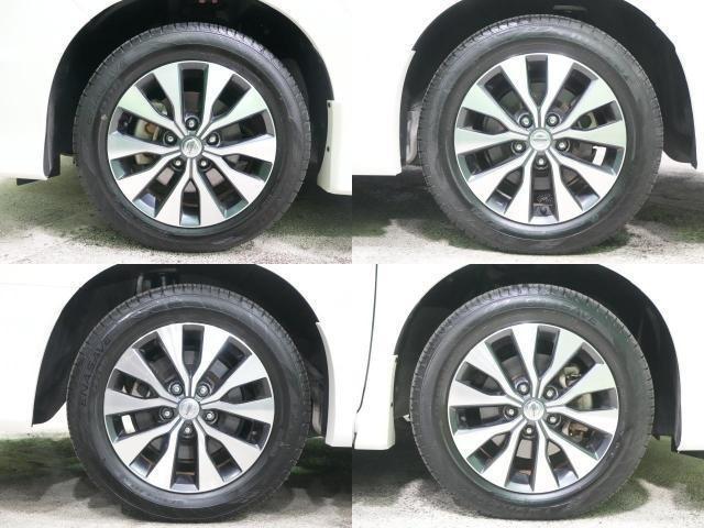 セレナ ハイウェイスター　純正ＦＤモニター　両側パワースライドドア　アラウンドビューモニター　エマージェンシーブレーキ　純正９型ＳＤナビ　フルセグＴＶ　純正１５インチ　ＬＥＤ　インテリジェントキー　ＥＴＣ　ドラレコ（5枚目）