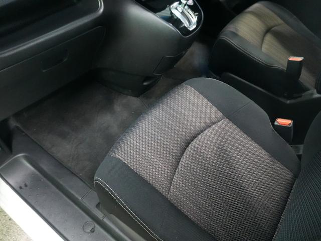 セレナ ハイウェイスター　Ｖセレクション＋セーフティ　ＳＨＶ　エマージェンシーブレーキ　両側パワースライドドア　クルーズコントロール　純正ＳＤナビ　フルセグＴＶ　バックカメラ　純正１６インチ　ＬＥＤ　ソナーセンサー　ＬＫＡ　インテリジェントキー　ＥＴＣ（40枚目）