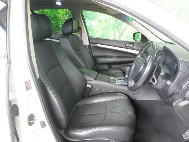 スカイライン ２５０ＧＴ　タイプＳ　純正ＨＤＤナビ　フルセグＴＶ　サイドカメラ　バックカメラ　ハーフレザーシート　ビルトインＥＴＣ　ＨＩＤライト　純正１８ＡＷ　パワーシート　ウインカーミラー　インテリジェントキー　プッシュスタート（32枚目）