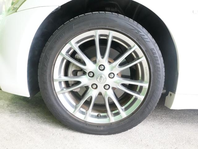 スカイライン ２５０ＧＴ　タイプＳ　純正ＨＤＤナビ　フルセグＴＶ　サイドカメラ　バックカメラ　ハーフレザーシート　ビルトインＥＴＣ　ＨＩＤライト　純正１８ＡＷ　パワーシート　ウインカーミラー　インテリジェントキー　プッシュスタート（56枚目）