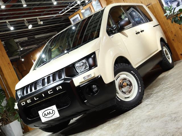 デリカD:5 G パワーパッケージ AMJオリジナル デリカ角目換装 NEWヴィンテージカスタム 全塗装・アルパイン8インチナビ・バックカメラ・フリップダウンモニター・両側パワースライドドア・Bluetooth音楽・フルセグTV・ETC(12枚目)