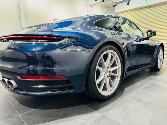 ９１１ ９１１カレラ４Ｓ　法人ワンオーナー　メーカー保証継承付　ＰＡＳＭ　ＰＴＶプラス　レザーインテリア　シートヒーター　２０／２１インチカレラＳアルミホイール　カラークレストセンターキャップ　クルーズコントロール　屋内保管車（37枚目）