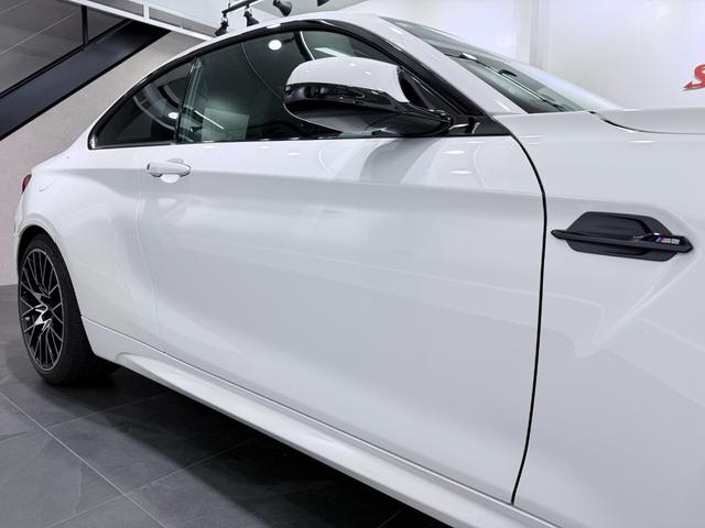 Ｍ２ コンペティション　法人ワンオーナー　希少・電動ガラスサンルーフ　Ｄ整備車　アダプティブＬＥＤヘッドライト　Ｍスポーツエキゾーストシステム　ハーマンカードン　Ｙスポークスタイリング７８８Ｍ・１９インチＡＷ　屋内保管　禁煙（25枚目）