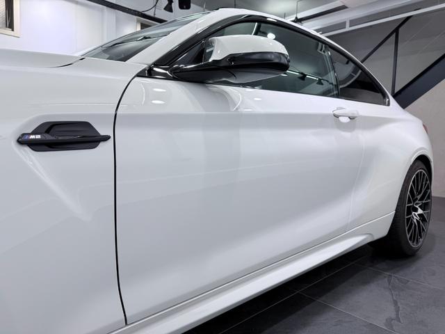 Ｍ２ コンペティション　法人ワンオーナー　希少・電動ガラスサンルーフ　Ｄ整備車　アダプティブＬＥＤヘッドライト　Ｍスポーツエキゾーストシステム　ハーマンカードン　Ｙスポークスタイリング７８８Ｍ・１９インチＡＷ　屋内保管　禁煙（27枚目）