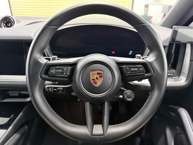 カイエンクーペ ベースグレード　ＯＰ２４０　アダプティブエアサスペンション　新車保証継承付　ＰＳＭＰ加入済　アダプティブスポーツシート／１８ｗａｙ＆シートベンチレーション　スポーツデザインＰＫＧ／ハイグロスブラック　スポーツクロノ（57枚目）