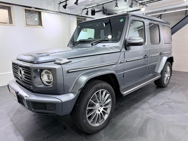 Ｇクラス Ｇ３５０ｄ　ＡＭＧライン　法人ワンオーナー　ＡＭＧライン　ラグジュアリーパッケージ　ガラスサンルーフ　ブラック本革シート（レッドステッチ）　アダプティブダンピングシステム　ブルメスターサラウンドシステム　ディーラー整備車（5枚目）