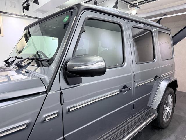 Ｇクラス Ｇ３５０ｄ　ＡＭＧライン　法人ワンオーナー　ＡＭＧライン　ラグジュアリーパッケージ　ガラスサンルーフ　ブラック本革シート（レッドステッチ）　アダプティブダンピングシステム　ブルメスターサラウンドシステム　ディーラー整備車（28枚目）