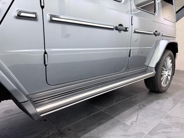 Ｇクラス Ｇ３５０ｄ　ＡＭＧライン　法人ワンオーナー　ＡＭＧライン　ラグジュアリーパッケージ　ガラスサンルーフ　ブラック本革シート（レッドステッチ）　アダプティブダンピングシステム　ブルメスターサラウンドシステム　ディーラー整備車（29枚目）