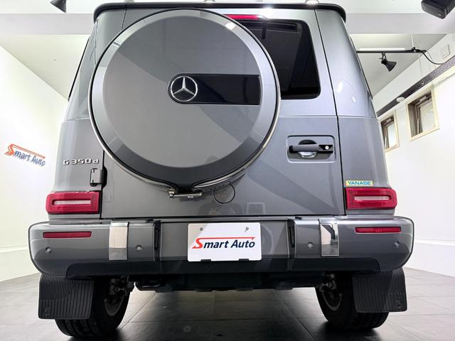 Ｇクラス Ｇ３５０ｄ　ＡＭＧライン　法人ワンオーナー　ＡＭＧライン　ラグジュアリーパッケージ　ガラスサンルーフ　ブラック本革シート（レッドステッチ）　アダプティブダンピングシステム　ブルメスターサラウンドシステム　ディーラー整備車（33枚目）