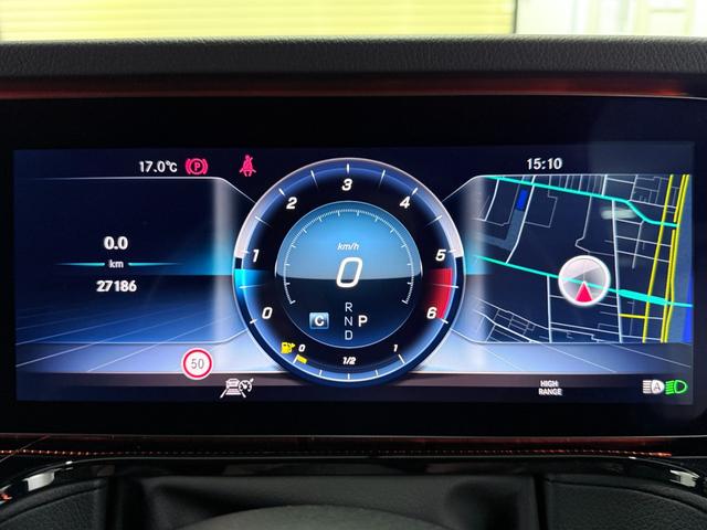 Ｇクラス Ｇ３５０ｄ　ＡＭＧライン　法人ワンオーナー　ＡＭＧライン　ラグジュアリーパッケージ　ガラスサンルーフ　ブラック本革シート（レッドステッチ）　アダプティブダンピングシステム　ブルメスターサラウンドシステム　ディーラー整備車（60枚目）