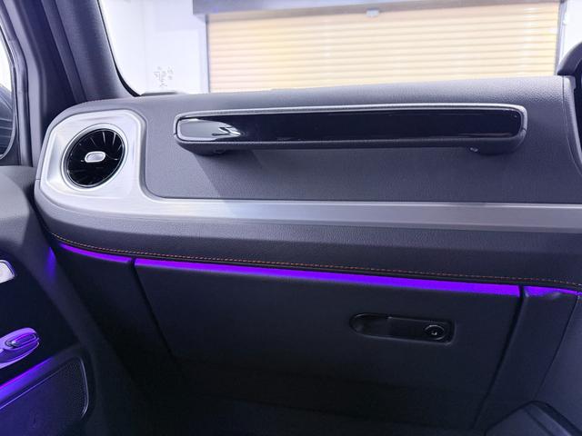 Ｇクラス Ｇ３５０ｄ　ＡＭＧライン　法人ワンオーナー　ＡＭＧライン　ラグジュアリーパッケージ　ガラスサンルーフ　ブラック本革シート（レッドステッチ）　アダプティブダンピングシステム　ブルメスターサラウンドシステム　ディーラー整備車（79枚目）