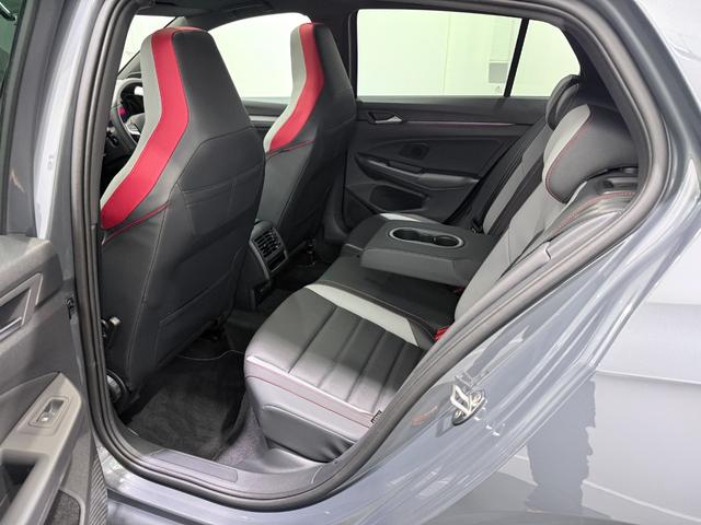 �O���̎Ԃ���s�҂����m���ďՓ˔�Q�y�����T�|�[�g����A�w�v���N���b�V���u���[�L�V�X�e���g�e���������`�����������h�i���s�ҁE�T�C�N���X�g���m�Ή��V�e�B�G�}�[�W�F���V�[�u���[�L�@�\�t�j�x�𑕔����Ă��܂��B