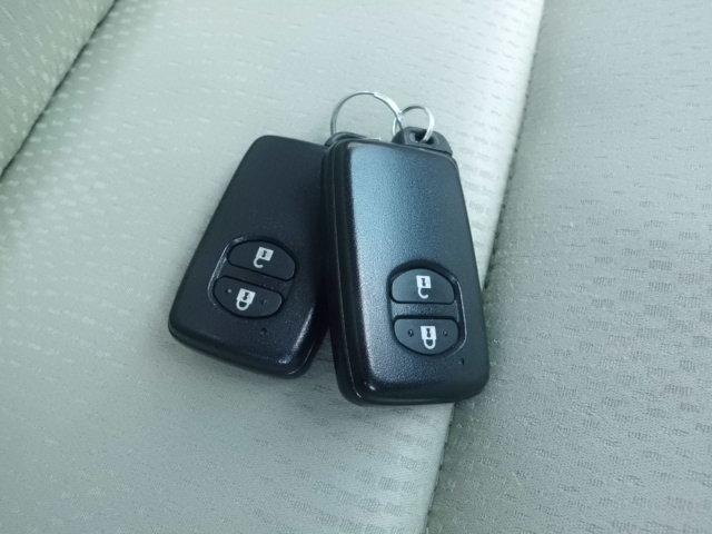 S 純ナビ フルセグ バックカメラ スマートキー 純正フルエアロ Bluetooth DVDビデオ再生 USB接続 オートエアコン プッシュエンジンスタート スペアキー ETC 純アルミ(51枚目)