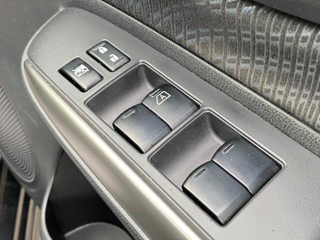 ノート メダリスト インパルフルエアロ インパル17インチアルミ インパルダウンサス インパルマフラー 記録簿 純ナビ フルセグ Bluetooth 全方方向カメラ インテリキー プッシュスタート タイミングチェーン(20枚目)