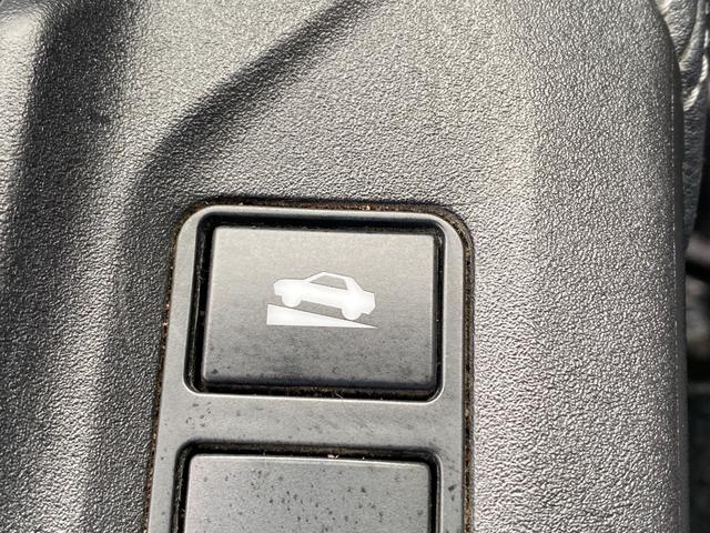 インプレッサＧ４ ２．０ｉ－Ｓアイサイト　ブラックレザーセレクション　ＳＤナビ　フルセグ　ＳＴＩフロントリップ　Ｂｌｕｅｔｏｏｔｈ　バックカメラ　レーダークルーズ　ＥＴＣ　プッシュスタート　タイミングチェーン　ＬＥＤライト　フォグライト（20枚目）