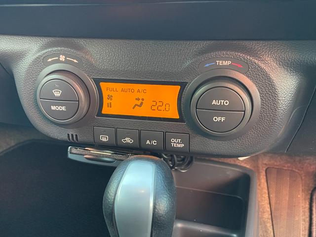 セルボ ＴＸ　ターボ　パナソニックナビ　フルセグ　ＥＴＣ　ドラレコ　スマートキ　ＨＩＤ　純正１４インチアルミ（17枚目）