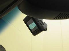 【ドライブレコーダー】万が一の事故にあった場合でも、ドライブレコーダーがその瞬間の映像を記録しています！事故だけでなく、楽しいお出かけの風景なども録画してくれています。 3