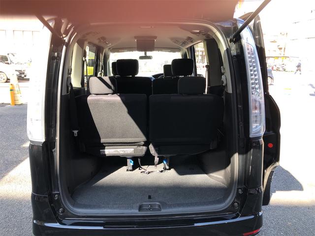 セレナ ハイウェイスター S-ハイブリッド セレナ・ハイウェイスター8ハイブリッド 走行62000キロ オーディオ・CD・AUX ETC 横滑り防止 ライトレベライザー 社外アルミホイール内装清掃済み 外装磨き施工済み 保証付き(21枚目)