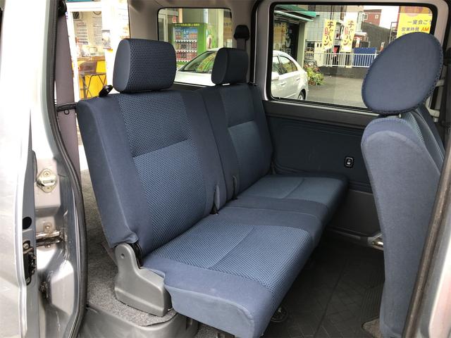 ハイゼットカーゴ 　走行８１５４３キロ　オーディオ　ＥＴＣ　社外カーナビ（ゴリラ）　ライトレベライザー　内装清掃済み　外装磨き施工済み　保証付き（15枚目）