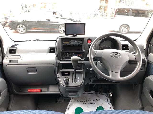 ハイゼットカーゴ 　走行８１５４３キロ　オーディオ　ＥＴＣ　社外カーナビ（ゴリラ）　ライトレベライザー　内装清掃済み　外装磨き施工済み　保証付き（17枚目）