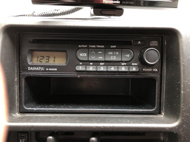 ハイゼットカーゴ 　走行８１５４３キロ　オーディオ　ＥＴＣ　社外カーナビ（ゴリラ）　ライトレベライザー　内装清掃済み　外装磨き施工済み　保証付き（26枚目）