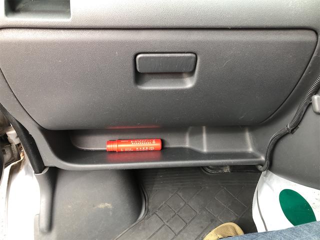 ハイゼットカーゴ 　走行８１５４３キロ　オーディオ　ＥＴＣ　社外カーナビ（ゴリラ）　ライトレベライザー　内装清掃済み　外装磨き施工済み　保証付き（49枚目）