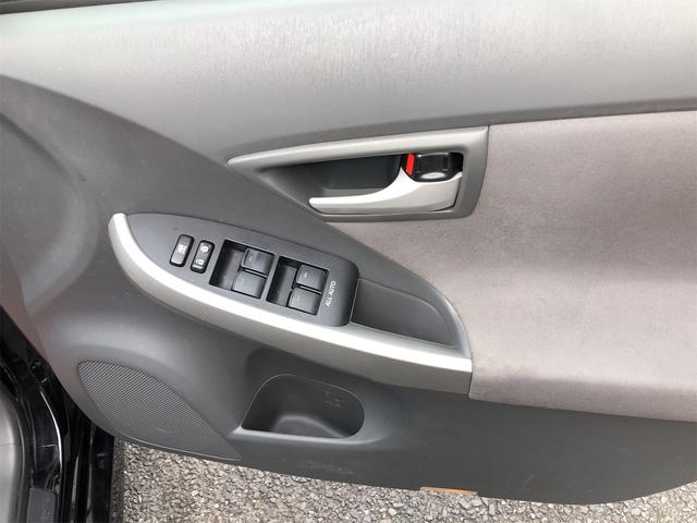 プリウス S 走行63000キロ ステアリングリモコン オーディオ・AV・TV ナビ ETC Bluetooth ライトレベライザー アルミホイール フルフラットシート 内装清掃済み 外装磨き施工済み 保証付き(38枚目)