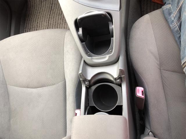 プリウス S 走行63000キロ ステアリングリモコン オーディオ・AV・TV ナビ ETC Bluetooth ライトレベライザー アルミホイール フルフラットシート 内装清掃済み 外装磨き施工済み 保証付き(61枚目)