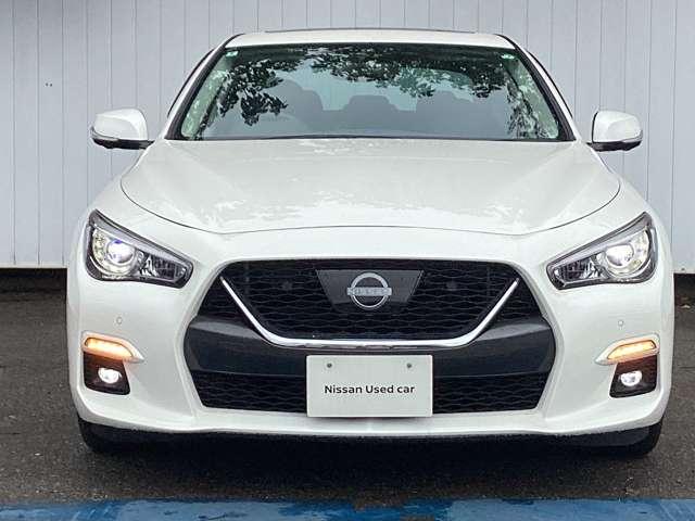 スカイライン ３．０　ＧＴ　タイプＰ　ガラスサンルーフ・ＢＯＳＥサウンド　３６０°カメラ　本革シート　サンルーフ　衝突軽減　ＬＥＤ　オートクルーズコントロール　スマートキー　ドラレコ　バックモニター　ＥＴＣ　ナビＴＶ　メモリーナビ　アルミホイール（2枚目）