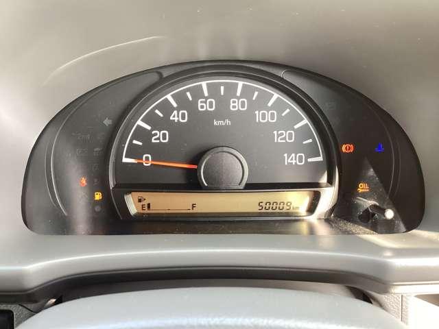 NV100クリッパーバン 660 DX ハイルーフ 前席パワーウインド・リモコン付きキー 助手席エアバック キーレスキー パワーウィンドー ワンオーナー パワステ付き 運転席エアバック エアコン 整備記録簿 ABS付き(8枚目)