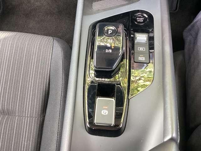 ノート 1.2 X 当社試乗車アップ・日産コネクトナビ リアカメラ 衝突被害軽減ブレ-キ 全方位カメラ ETC付 禁煙車 LEDヘッドライト レーンアシスト インテリジェントキー ワンオーナー 整備記録簿 ワンセグTV TVナビ サイドカーテンエアバック(15枚目)