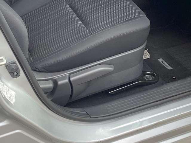 ノート 1.2 X 当社試乗車アップ・日産コネクトナビ リアカメラ 衝突被害軽減ブレ-キ 全方位カメラ ETC付 禁煙車 LEDヘッドライト レーンアシスト インテリジェントキー ワンオーナー 整備記録簿 ワンセグTV TVナビ サイドカーテンエアバック(17枚目)