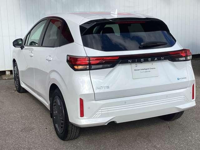 ノート 1.2 X 当社試乗車アップ・日産コネクトナビ リアカメラ 衝突被害軽減ブレ-キ 全方位カメラ ETC付 禁煙車 LEDヘッドライト レーダークルーズ レーンアシスト インテリジェントキー ワンオーナー 整備記録簿 ワンセグTV TVナビ キーレス(7枚目)
